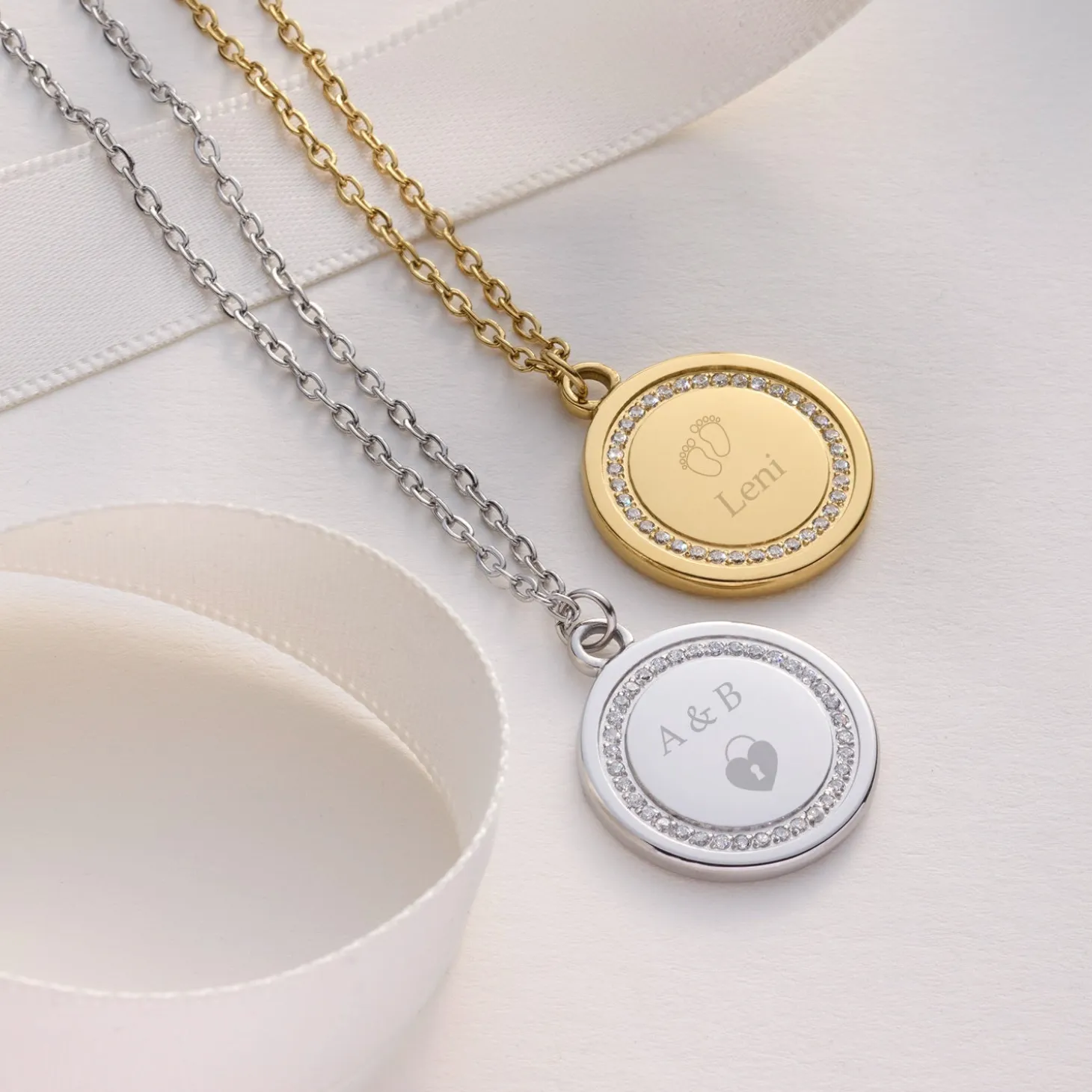 Halskette FERRARA 45 cm gold mit persönlicher Gravur