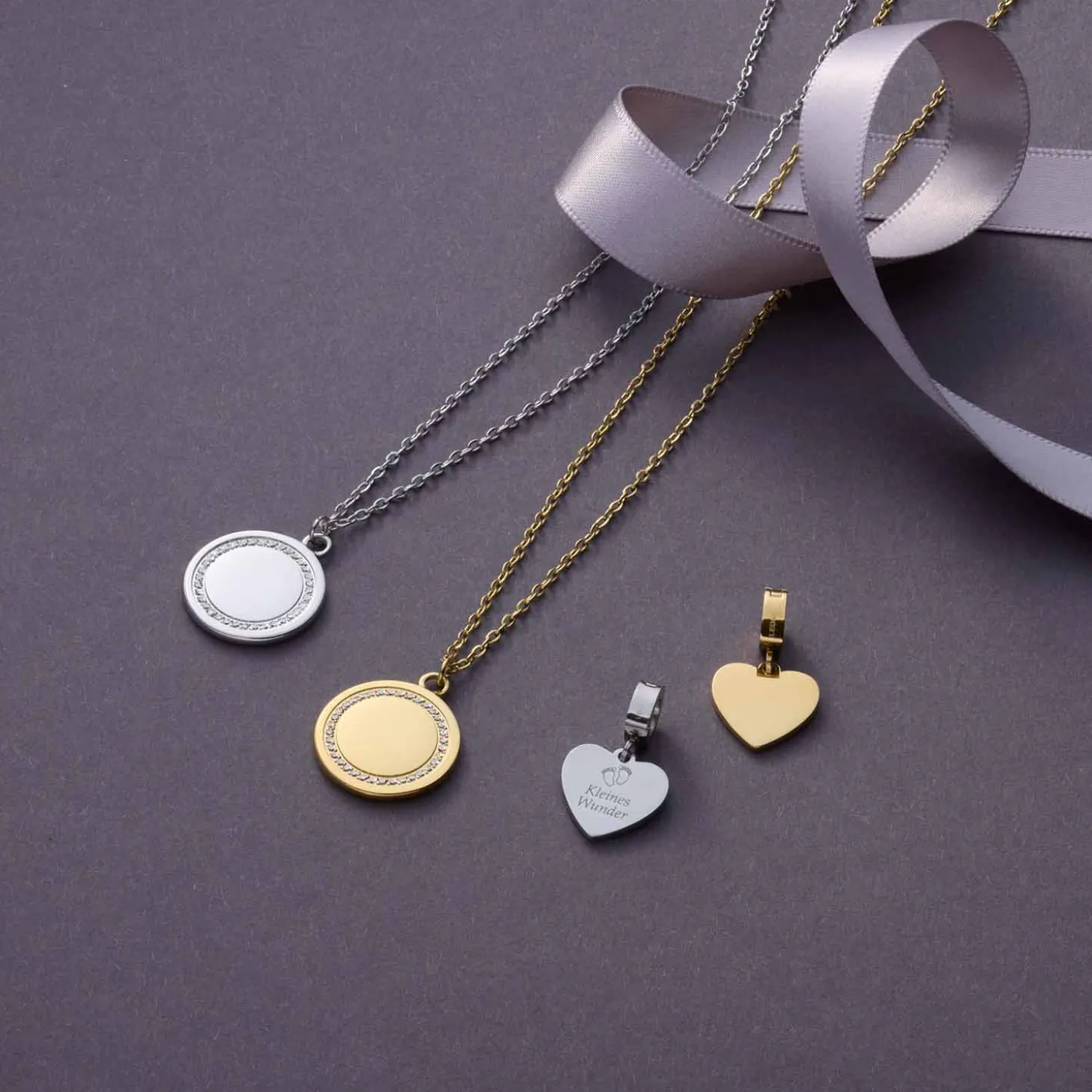 Halskette FERRARA 45 cm gold mit persönlicher Gravur