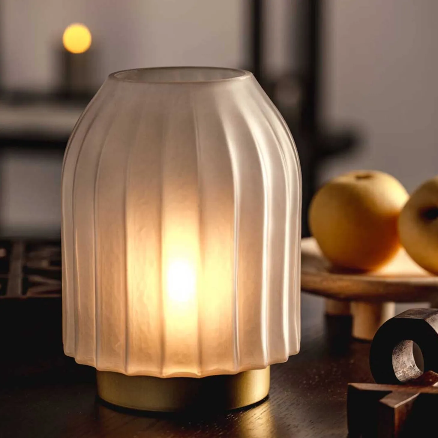 LED Lampe SILENZIO 22 cm grau satiniert